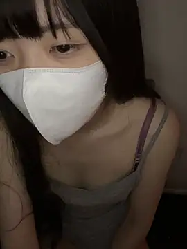 Snapshot of irohani_USA_2 chatting on January 2025 04:43:01 AM irohani USA 2 online show from January 2025 04:43:01 AM