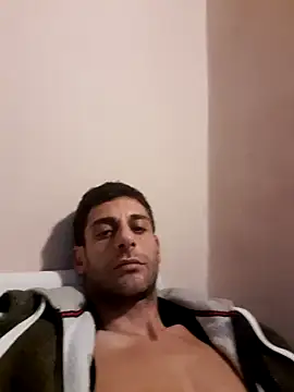 MrTamburine22 online show from December 2024 02:19:02 PM