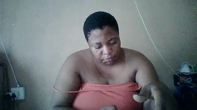 Snapshot of bustyboobs6 chatting on March 2026 05:46:01 AM bustyboobs6 online show from March 2026 05:46:01 AM