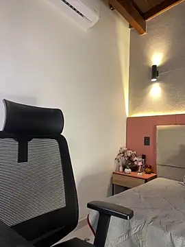 AniiRose online show from October 2025 11:46:02 PM