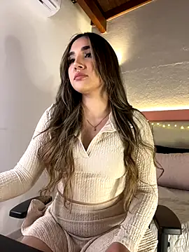 AniiRose online show from October 2025 01:06:01 AM