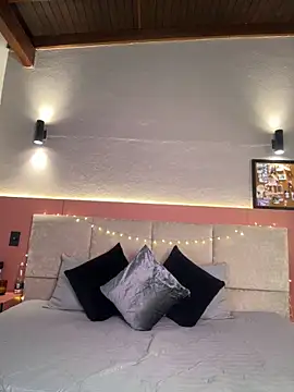 AniiRose online show from November 2025 12:31:02 AM