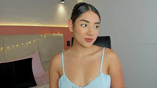 AniiRose online show from November 2025 12:55:02 AM