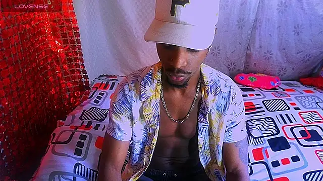 Aroonpapisex online show from December 2024 07:25:02 PM