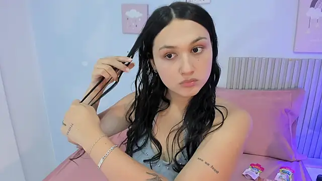 Snapshot of lana_boomer chatting on June 2026 08:01:02 PM lana boomer online show from June 2026 08:01:02 PM