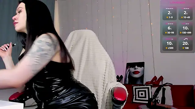 Vanessa Ives  online show from March 2025 05:49:02 AM