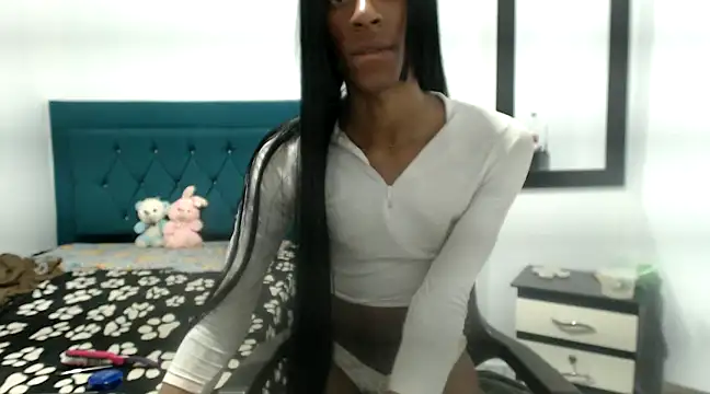 lucianadolll online show from February 2025 03:37:02 PM