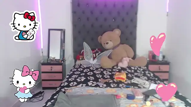 lucianadolll online show from September 2025 08:12:02 PM