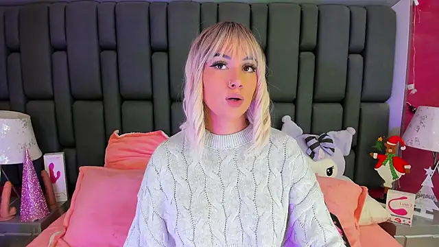 MadissonRey online show from January 2025 01:03:02 PM