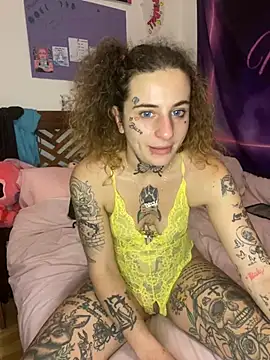 Snapshot of BlazyKitsune- chatting on January 2025 02:35:01 PM BlazyKitsune- online show from January 2025 02:35:01 PM