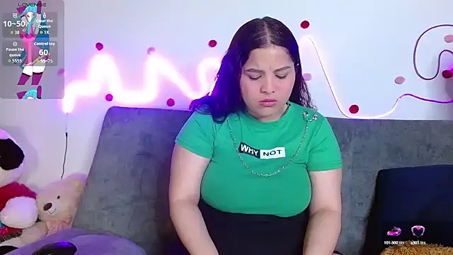 Snapshot of sophia_cute1_1 chatting on September 2025 10:48:02 AM sophia cute1 1 online show from September 2025 10:48:02 AM