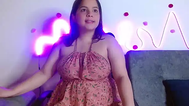 Snapshot of sophia_cute1_1 chatting on September 2025 10:50:01 AM sophia cute1 1 online show from September 2025 10:50:01 AM