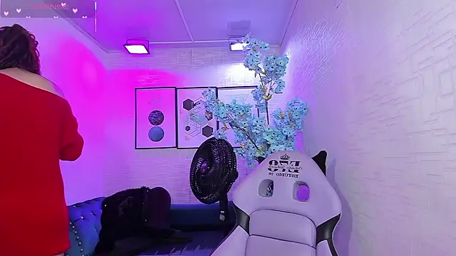 Theia moon online show from January 2026 01:13:02 PM