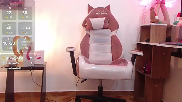 Snapshot of NAOMI_WINDSOR chatting on March 2025 09:31:02 PM NAOMI WINDSOR online show from March 2025 09:31:02 PM