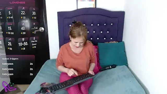 MARYQUANT online show from January 2025 01:31:01 AM