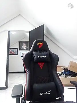 MARYQUANT online show from September 2025 05:13:01 PM