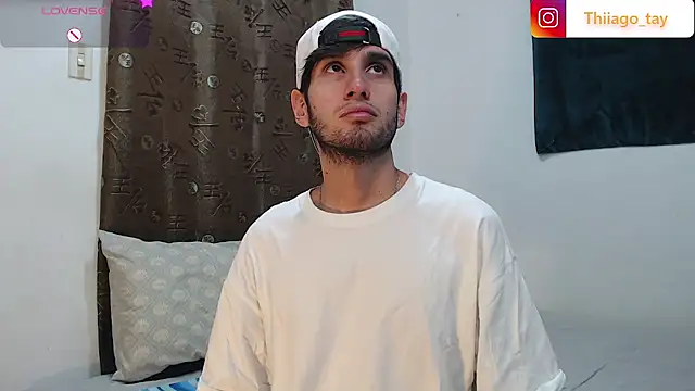 Thhiago tay online show from December 2025 11:33:02 PM