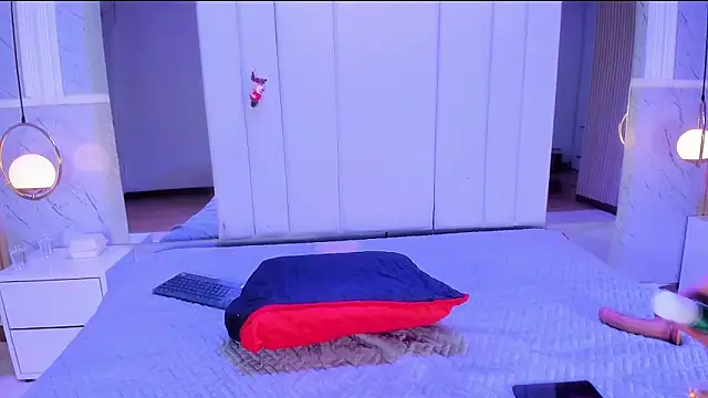 Parismorelli1 online show from December 2025 07:27:02 AM