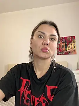 Snapshot of MiraMiss chatting on October 2025 09:19:02 AM MiraMiss online show from October 2025 09:19:02 AM