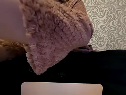 bunnyamy online show from November 2025 12:44:01 AM