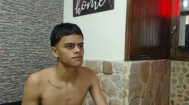 Snapshot of Billy_zander chatting on January 2025 04:39:01 PM Billy zander online show from January 2025 04:39:01 PM