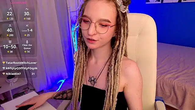 VioletShine online show from January 2025 04:40:01 PM