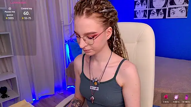 VioletShine online show from March 2025 02:33:02 PM