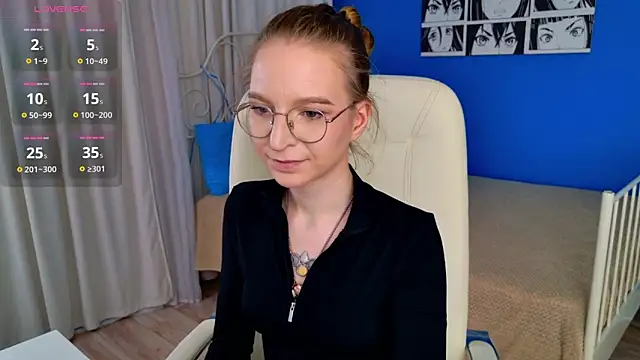 Snapshot of VioletShine chatting on March 2026 01:28:01 PM VioletShine online show from March 2026 01:28:01 PM
