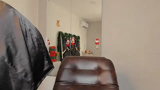 Snapshot of Jonness_Isa_ chatting on November 2025 12:38:01 PM Jonness Isa online show from November 2025 12:38:01 PM