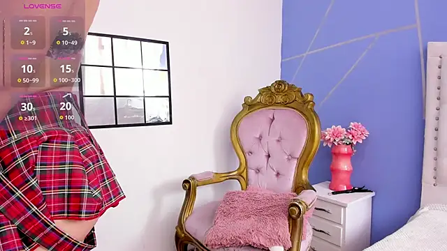 Snapshot of DannaMishellx_ chatting on October 2025 03:57:02 PM DannaMishellx online show from October 2025 03:57:02 PM