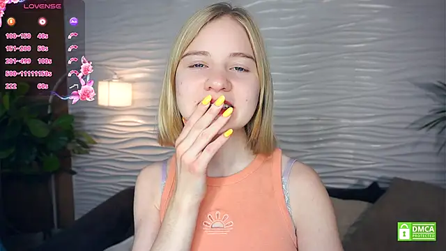 Snapshot of OdelinaFicken chatting on November 2025 04:11:01 AM OdelinaFicken online show from November 2025 04:11:01 AM