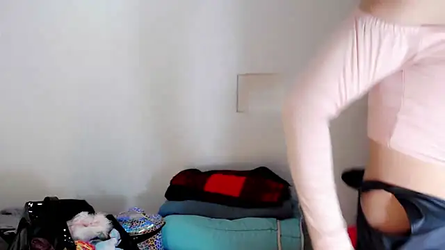 Oxana-Novikov online show from October 2025 09:59:02 PM