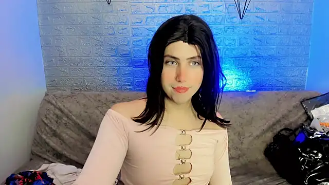 Snapshot of Oxana-Novikov chatting on March 2026 11:31:02 PM Oxana-Novikov online show from March 2026 11:31:02 PM