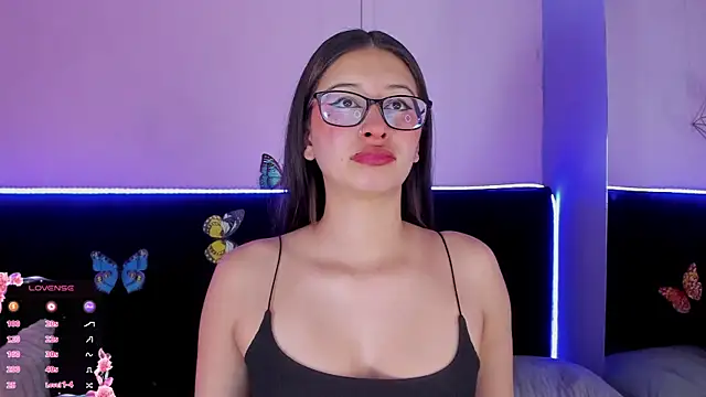 Anastasia Whitee online show from December 2025 03:12:02 AM