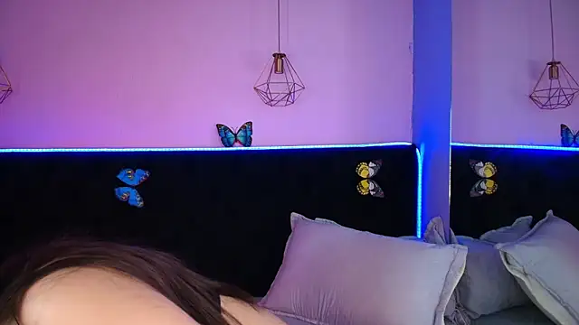 Anastasia Whitee online show from April 2026 02:00:02 PM