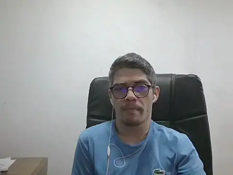 Snapshot of DiGabriel chatting on September 2025 07:09:02 AM DiGabriel online show from September 2025 07:09:02 AM