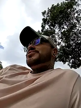 Nicky smith   online show from December 2024 07:16:01 PM