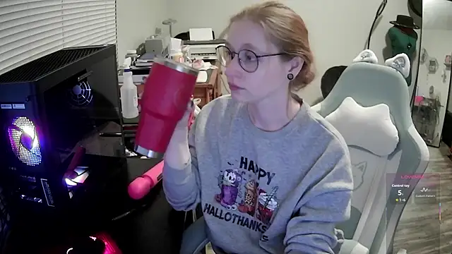 LilyFoxxx online show from March 2026 06:14:01 AM