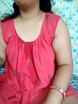 Snapshot of Super-Couple chatting on July 2026 04:07:01 AM Super-Couple online show from July 2026 04:07:01 AM
