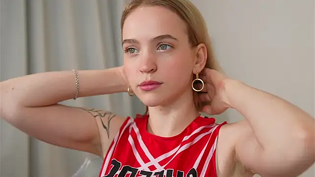 lolly pie online show from December 2024 03:50:02 PM