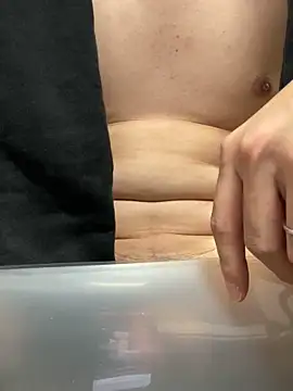 Snapshot of xxxxxrenxxxxx chatting on December 2024 01:11:02 PM xxxxxrenxxxxx online show from December 2024 01:11:02 PM