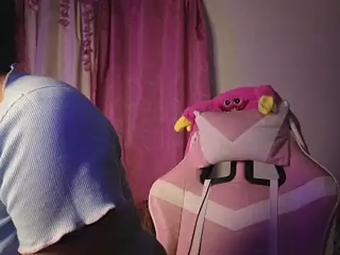 Sweet xuee18 online show from February 2025 02:20:01 AM