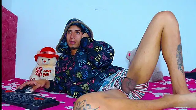 Snapshot of BIG_cockpether chatting on December 2024 03:54:02 PM BIG cockpether online show from December 2024 03:54:02 PM