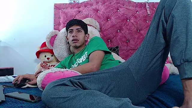 Snapshot of BIG_cockpether chatting on January 2025 12:23:01 PM BIG cockpether online show from January 2025 12:23:01 PM