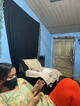 Snapshot of Black_Glow chatting on January 2025 03:13:02 PM Black Glow online show from January 2025 03:13:02 PM