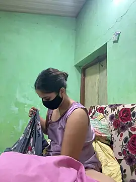 Snapshot of Black_Glow chatting on January 2025 05:09:01 AM Black Glow online show from January 2025 05:09:01 AM