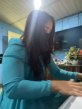 Snapshot of Black_Glow chatting on February 2025 06:22:01 AM Black Glow online show from February 2025 06:22:01 AM