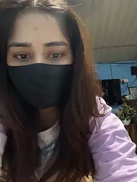 Snapshot of Black_Glow chatting on March 2025 02:01:02 PM Black Glow online show from March 2025 02:01:02 PM