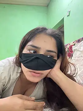 Snapshot of Black_Glow chatting on March 2025 02:44:01 PM Black Glow online show from March 2025 02:44:01 PM