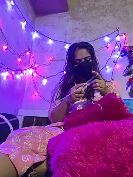 Snapshot of Black_Glow chatting on September 2025 06:08:02 PM Black Glow online show from September 2025 06:08:02 PM